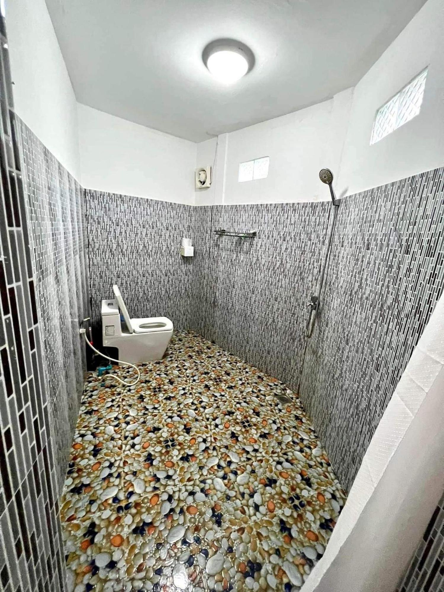 M'Pay Bay Guesthouse Koh Rong Sanloem Exterior photo